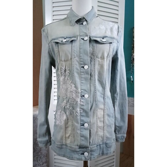 LuLaRoe Denim Jeans Jacket Women's Size SMALL Floral Embroidered Light Wash Cute - Picture 1 of 12
